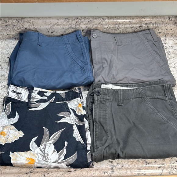 Sonoma Other - Mens Shorts Bundle. 4 pack. Size 40.